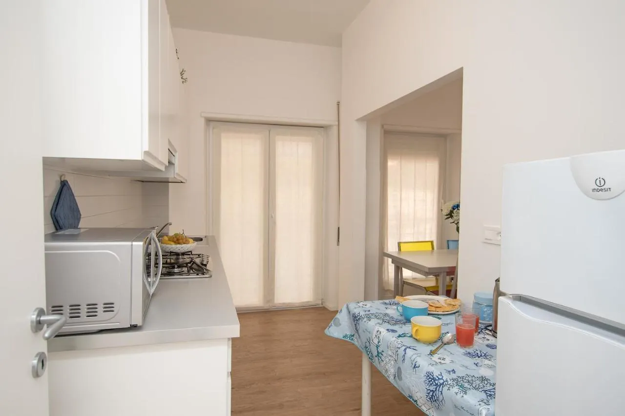 Appartamento Di 65 Mq. A 50 Metri Dal Mare Albissola Marina Apartment